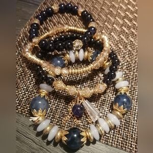 Elegant 4in1Black Beaded Bracelet Set